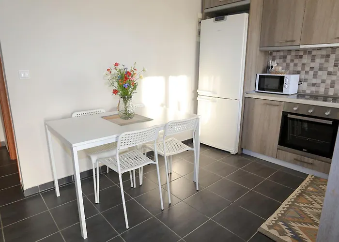 Tranquil Retreat In Appartement *